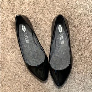 Black patent Dr. Scholls Flats